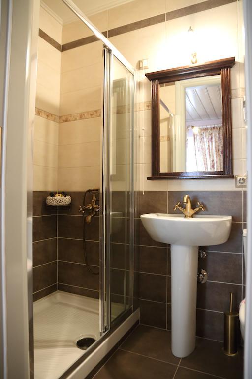 Nostos Hotel Galaxidi Bilik gambar