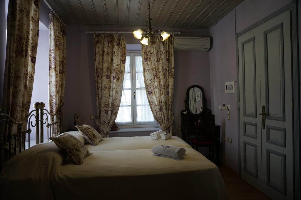 Nostos Hotel Galaxidi Bilik gambar